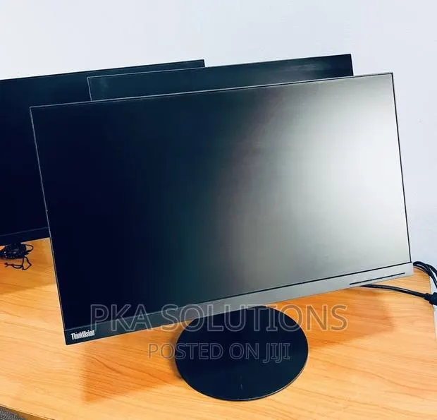 24 Inches Lenovo Monitor · Photo 1