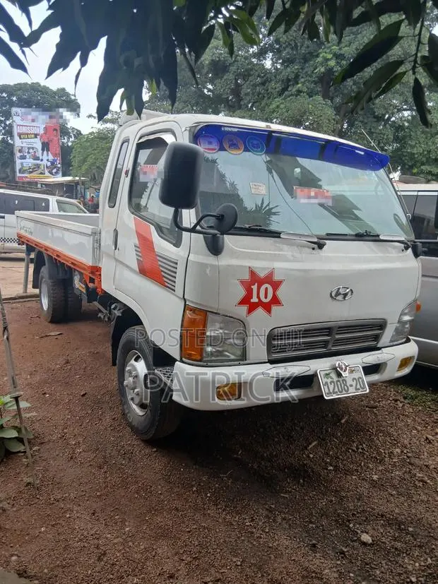 Hyundai Mighty2 2007 White · Photo 1