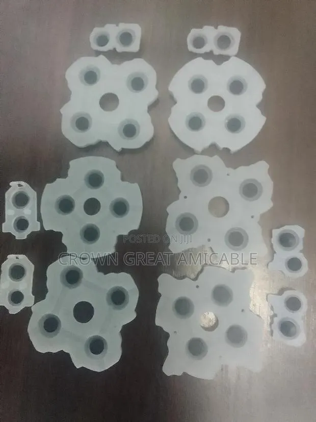 Ps4/Ps5 Controller Repairs · Photo 1