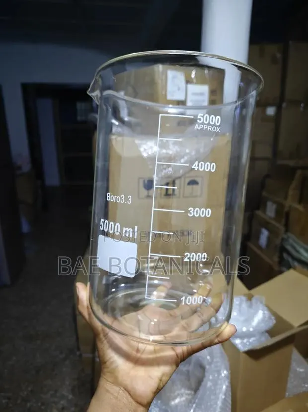 Boroscilate Glass Beaker (5000ml / 5 Liters) · Photo 1