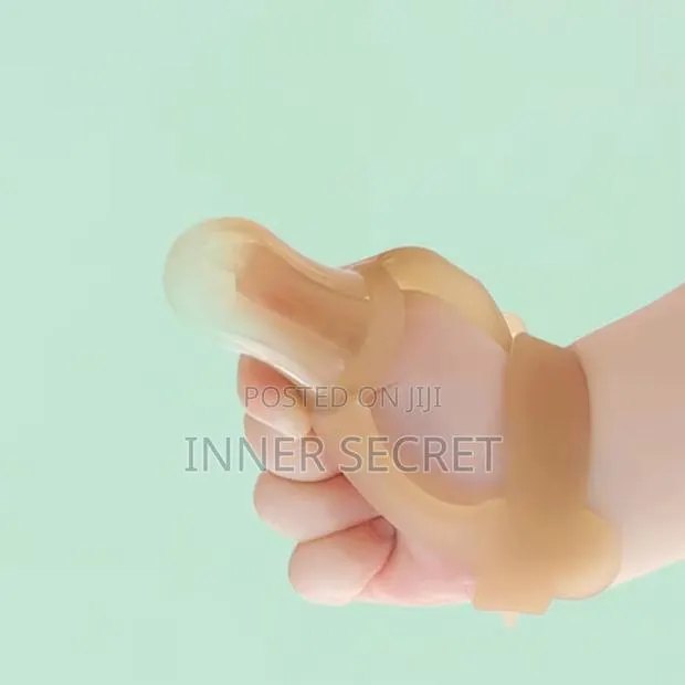 Baby Silicone Teether and Thumb Guide · Photo 1