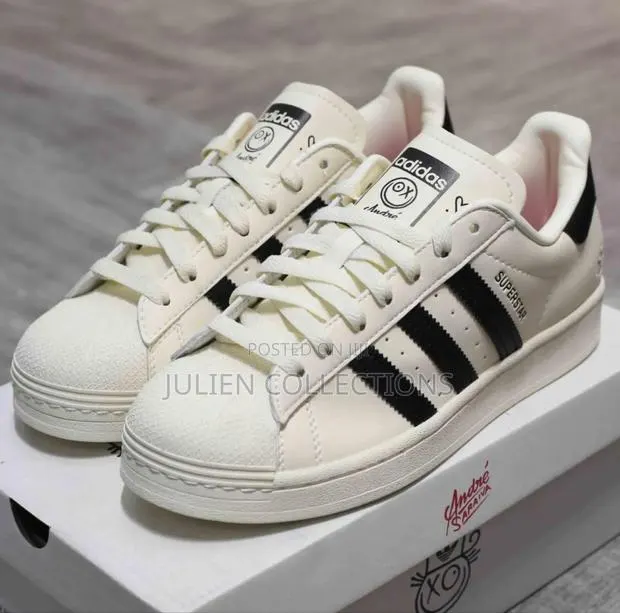 Adidas Super Star Og Lite Cream N Black · Photo 1