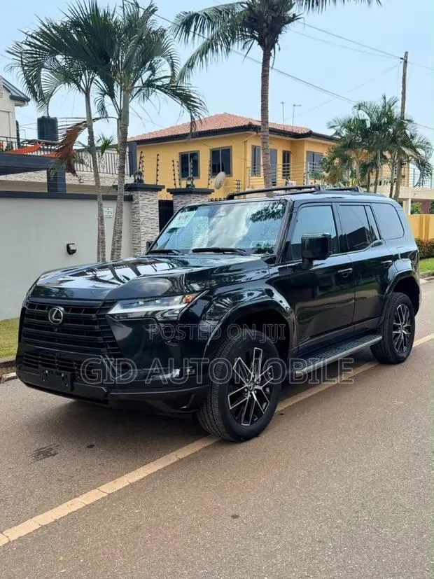 Lexus GX 2025 Black · Photo 1