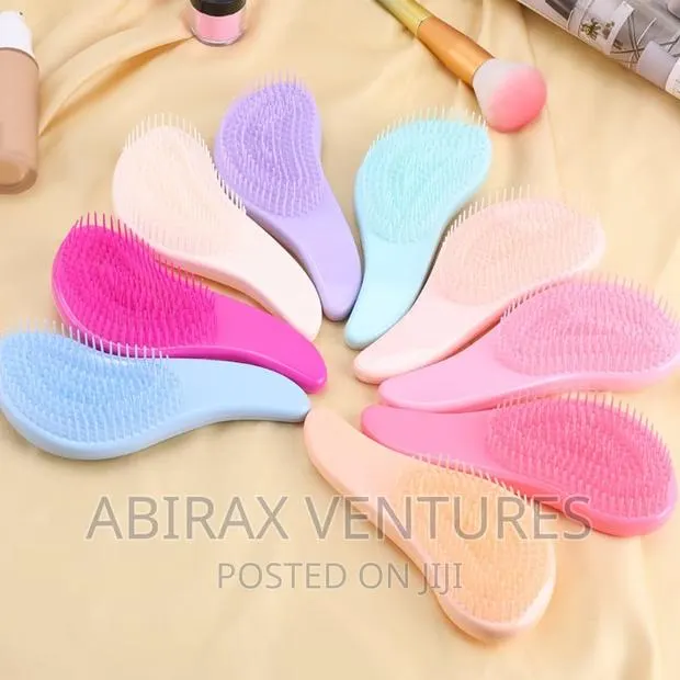 Detangling Brush · Photo 1