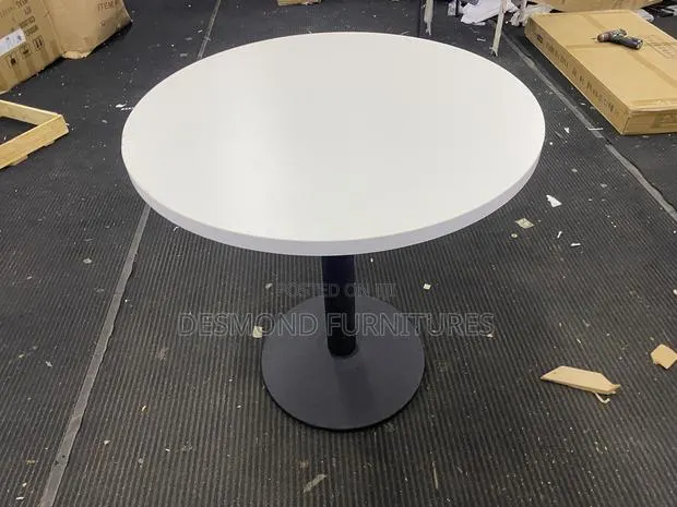 Restaurant Table White Top · Photo 1