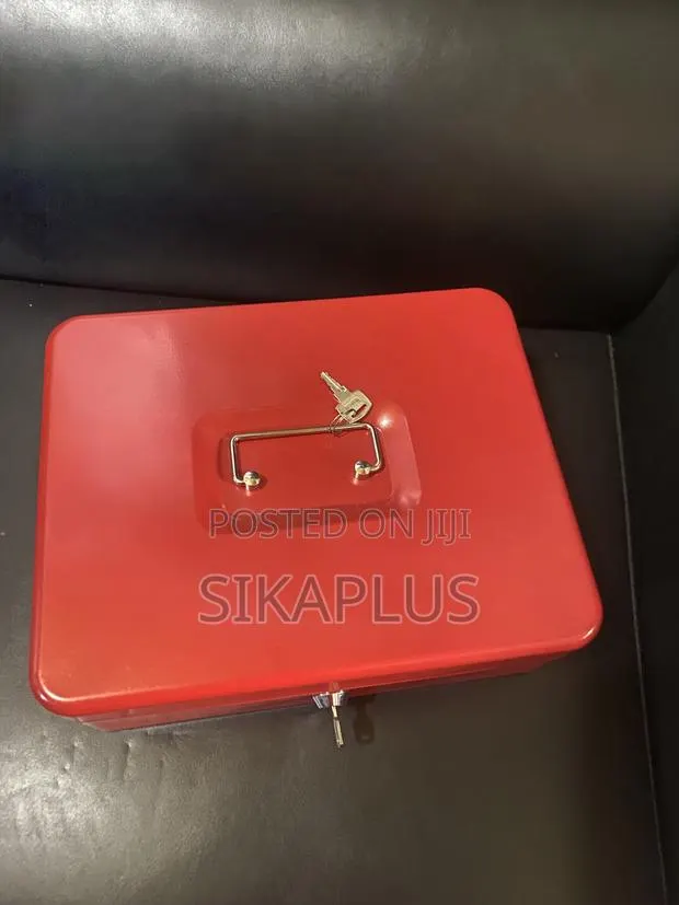 Cash Box With Handle · Photo 1