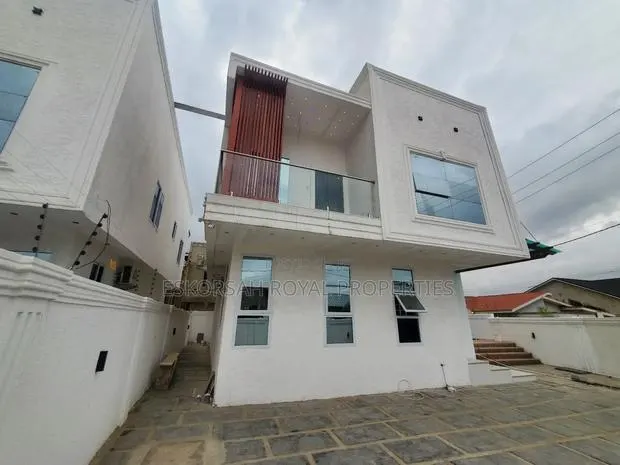 4bdrm House in Ashaley Botwe for sale · Photo 1