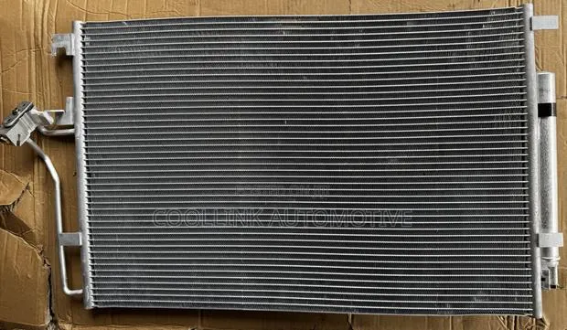 Benz Sprinter AC Condenser · Photo 1