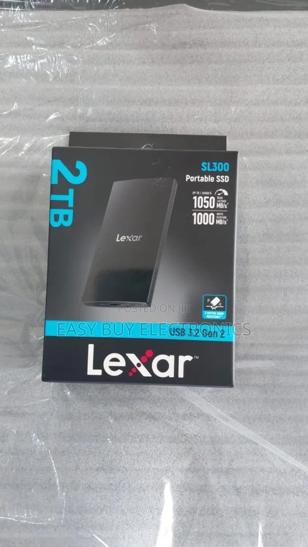 Statuesque Lexar 2TB Portable SSD · Photo 1