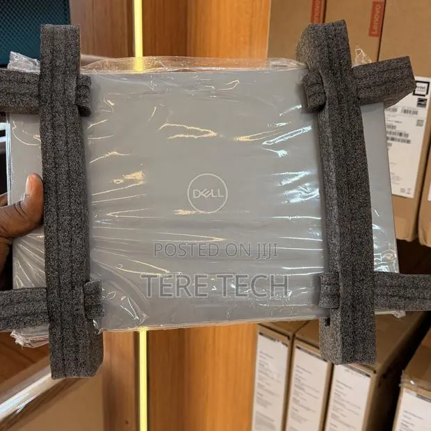 New Laptop Dell Latitude 7400 16GB Intel Core i7 SSD 256GB · Photo 1