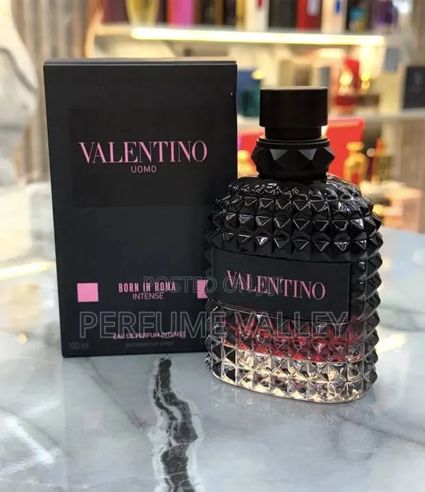 Valentino Uomo- Born in Roma Intense · Photo 1
