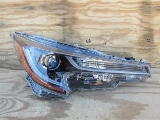 Corolla 2020 Head Lamp Le · Photo 1