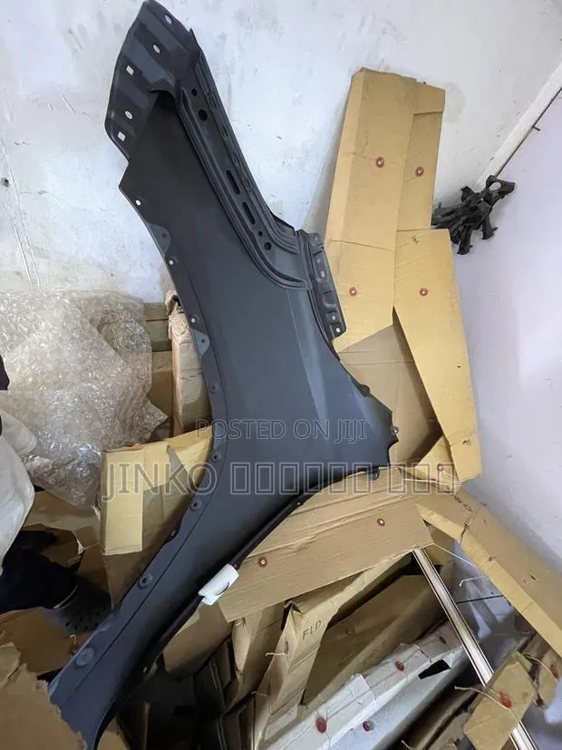 Toyota Highlander 2020-2026fender · Photo 1