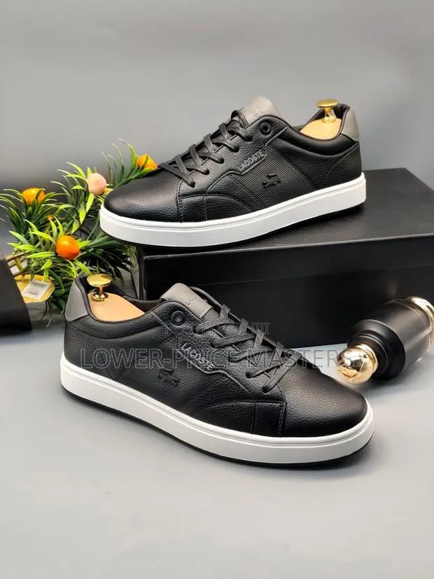 Lacoste Black Shoe · Photo 1
