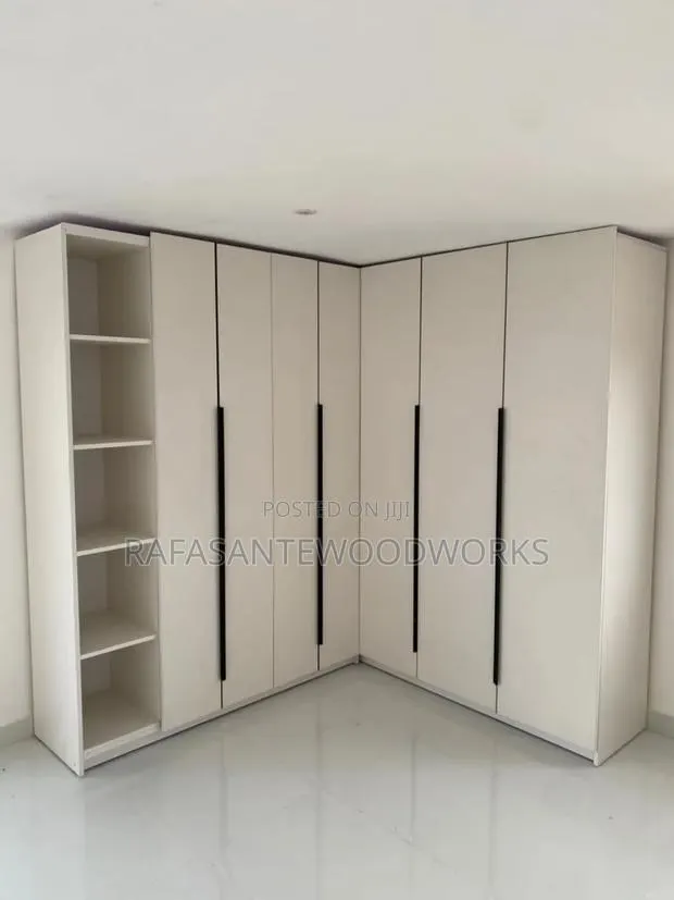 Raf Wardrobes With Laminated Plywood White · Photo 1