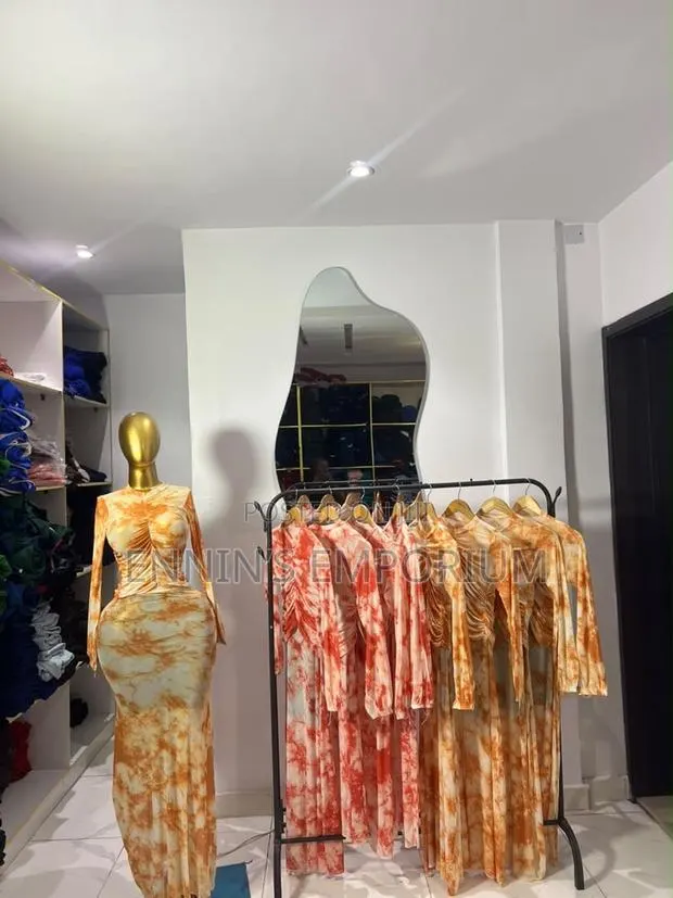 Elegant, Figure-Hugging Orange/ Red and White Tie-Dye Maxi Two Piece · Photo 1