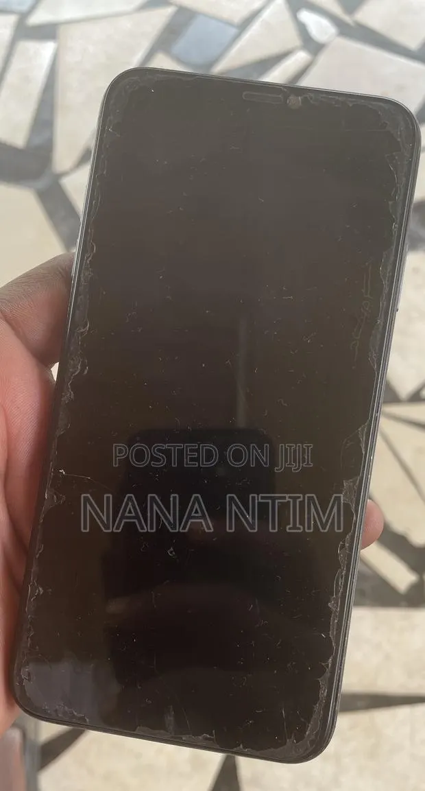 Apple iPhone XS Max 256 GB Black · Photo 1