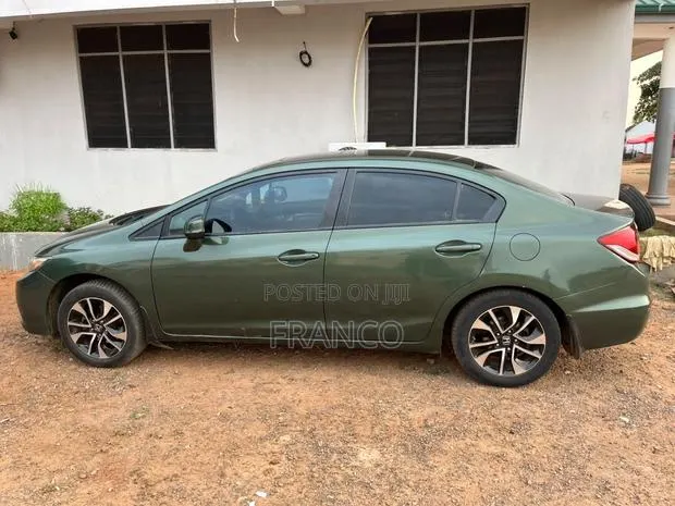 Honda Civic EX 4dr Sedan (1.8L 4cyl CVT) 2015 Green · Photo 1