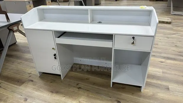 Front Desk (A-018)) · Photo 1
