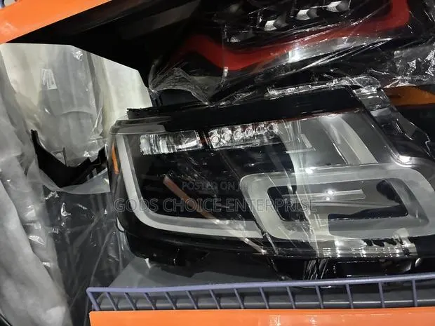 Headlight Range Rover Vogue · Photo 1
