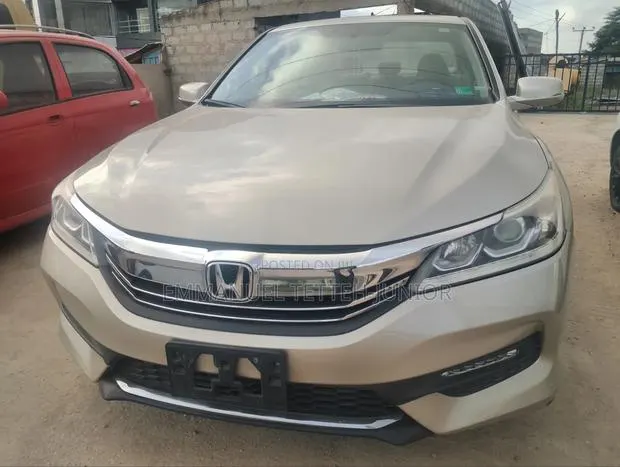 Honda Accord EX-L 4dr Sedan FWD (2.4L 4cyl 2A) 2016 Beige · Photo 1