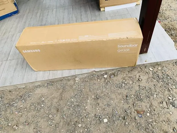 Grab the Q-Series Soundbar HW-Q930F 9.1.4 Ch Subwoofer & Rear Speaker · Photo 1