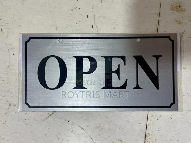 Open and Close Door Signage · Photo 1