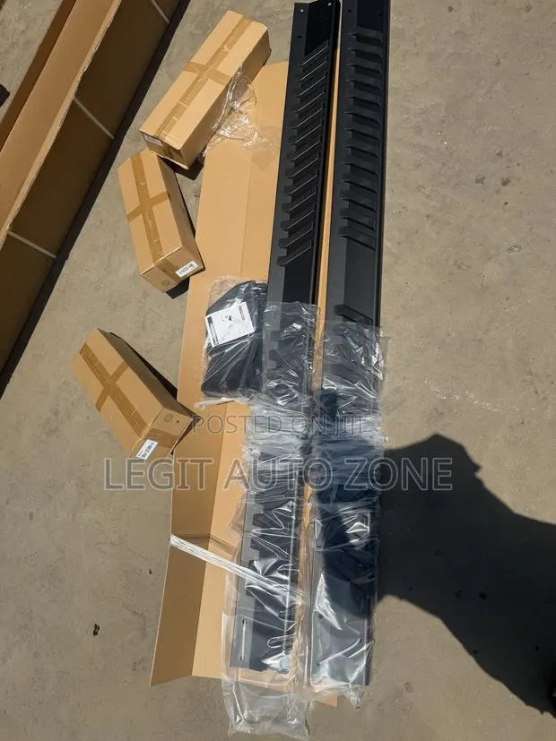 Ford F150 2016,2017,2019,2020,2021, Side Stepper Available · Photo 1