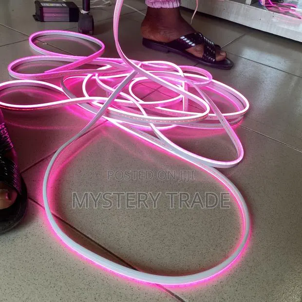 Neon Strip Light Pink · Photo 1