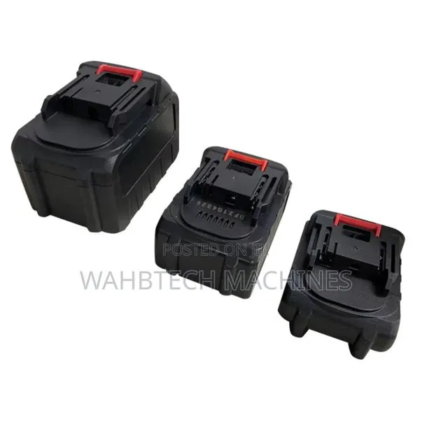 High Capacity Lithium Battery Makita · Photo 1
