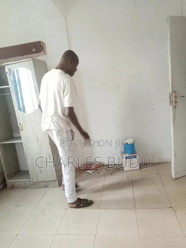 1bdrm Apartment in Roma Estate, Dansoman for rent · Photo 1