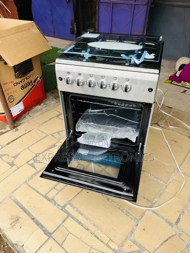 Limited Stock Gas Cooker Oven Grill 4burner New Line 60/60 · Photo 1