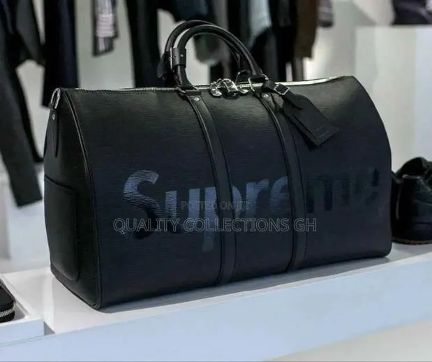 Ssupreme Leather Bag · Photo 1