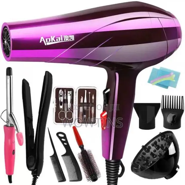 Hand Dryer With Accessories · Photo 1