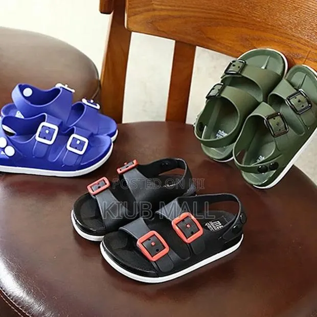 Kids Sandals · Photo 1