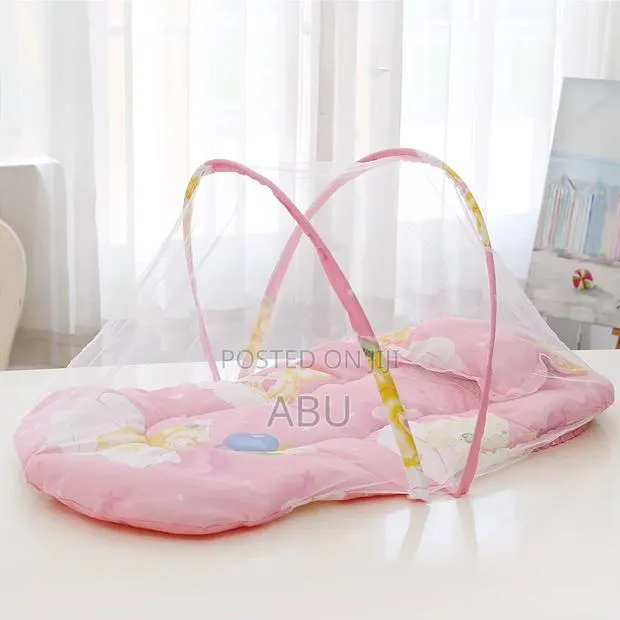 Foldable Baby Bed With Net · Photo 1