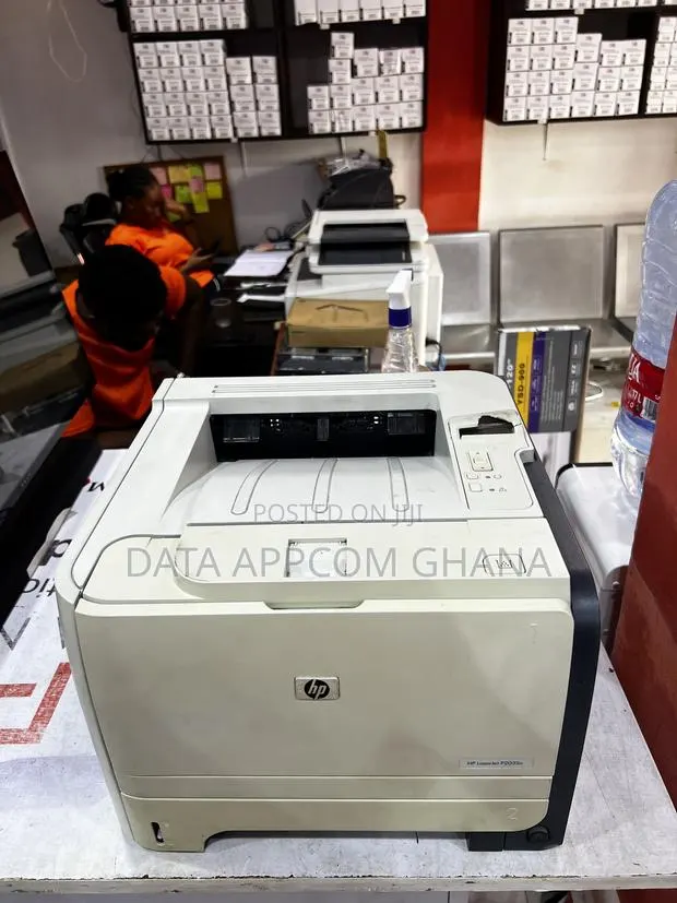 HP LaserJet P2035n Printer · Photo 1