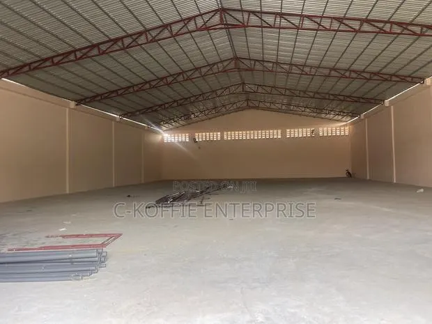 1000 SQM Warehouse at Spintex for Rent · Photo 1