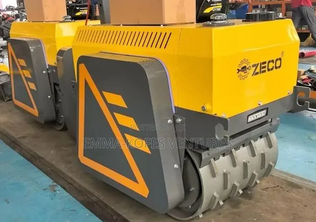 Zeco Roller With Sheep Foot · Photo 1