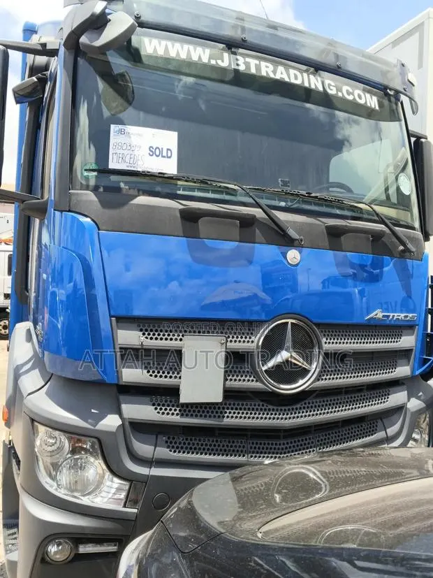 Mercedes-Benz Actross 2015 Box Blue · Photo 3