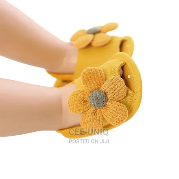 Cute Princess Sandals · Photo 1
