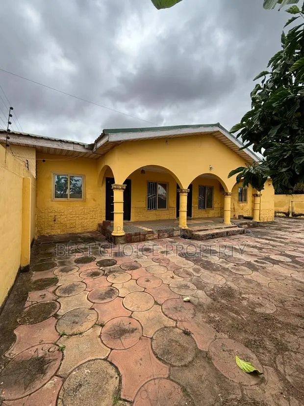 4bdrm Apartment in East Legon for rent · Photo 1