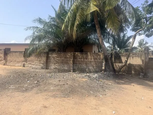 One Plot of Land for Sale at Obojo · Photo 1