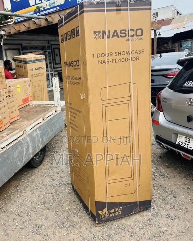 Get Classic Nasco NAS-FL400-1DR Electric Fridge(Glass Door) · Photo 1