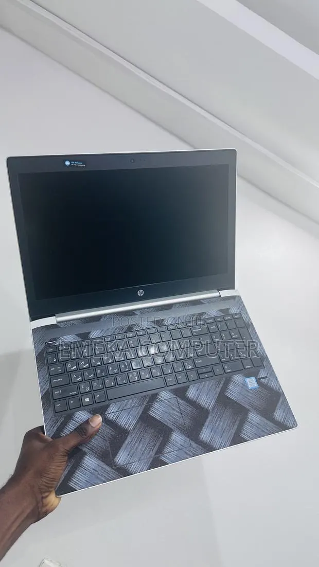 Laptop HP ProBook 450 G5 8GB Intel Core i5 SSD 256GB · Photo 1