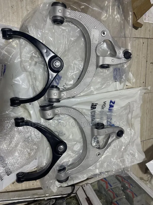 RAM 1500 2019-2025 Lower and Upper Arm Set · Photo 1