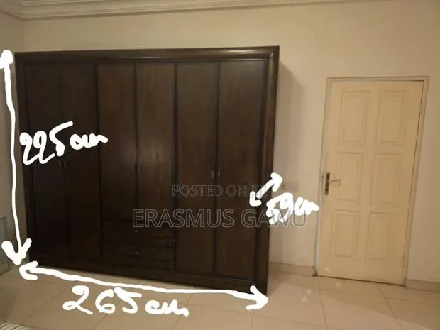 Slightly Used Wardrobe · Photo 1