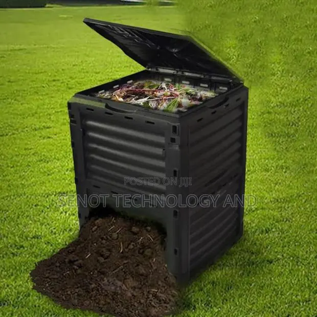 Compost Bin · Photo 4