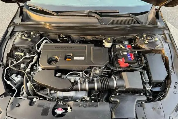 Used 2018/21 Honda Accord and Acura 2.0t engine.call for It's Parts · Photo 1