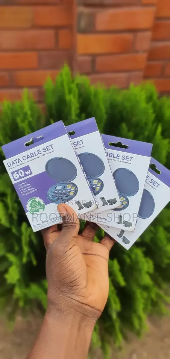 Must Have ( Data Cable Link Set 60w) · Photo 1